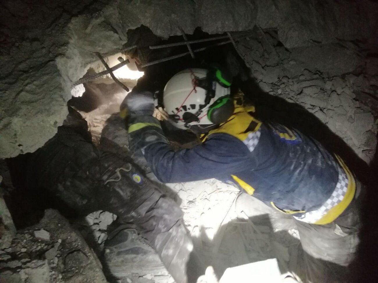 Повітряно-космічні війська Росії завдали низки ударів по провінціях Ідліб і Алеппо, атакувавши мирні об'єкти, зокрема міську лікарню в Арісі