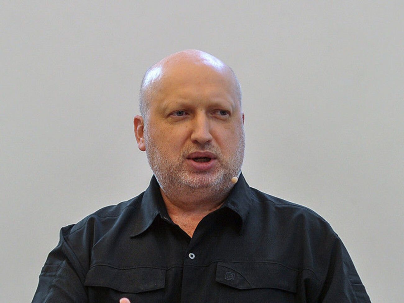 Турчинов: Такие темпы сокращения населения Украины угрожают национальной безопасности и вообще существованию украинской нации