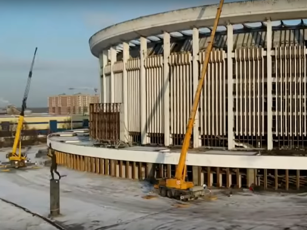 Спорткомплекс реконструируют к чемпионату мира по хоккею