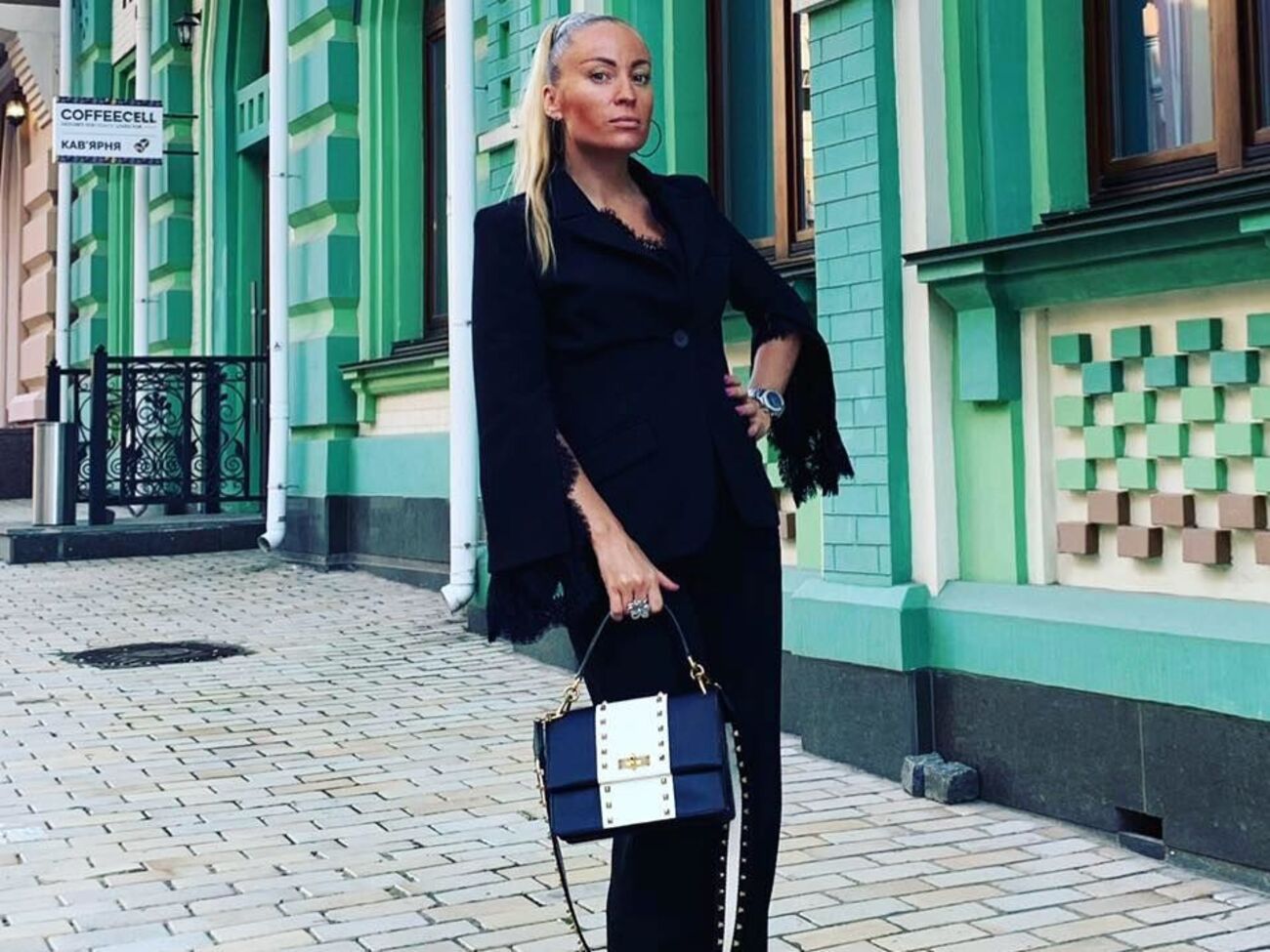 Чеботарева вышла под залог