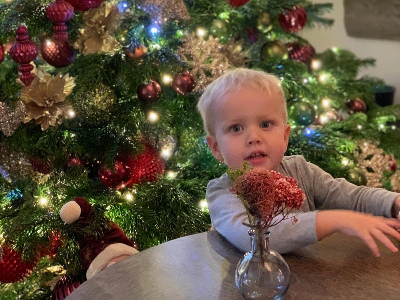 Собчак змусила сина кататися на лижах