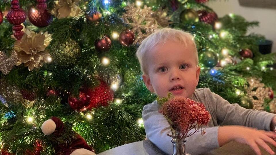 Собчак змусила сина кататися на лижах