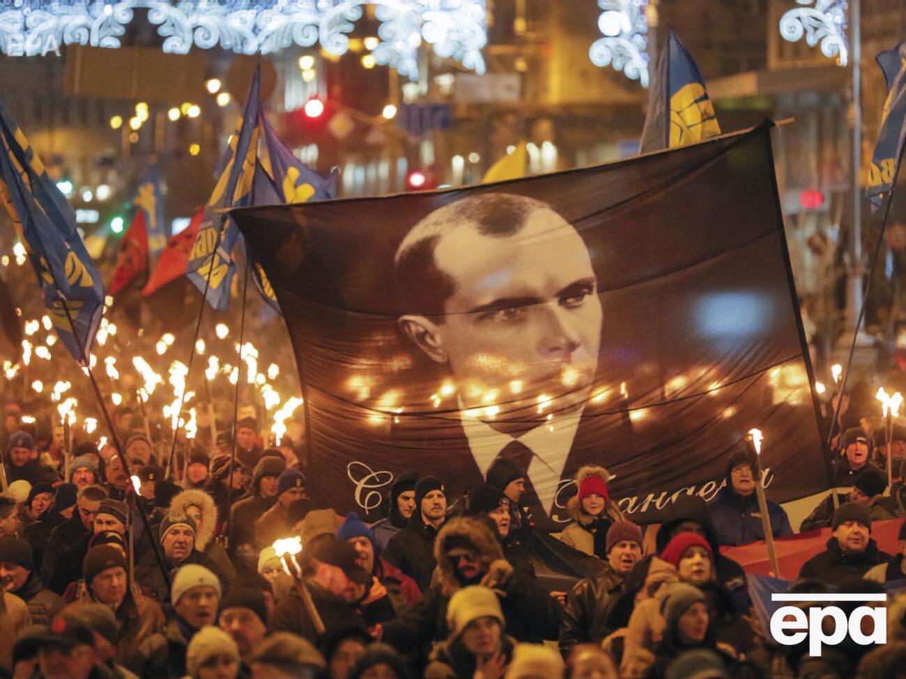 Ліон і Ціхоцький назвали Бандеру одним із діячів, яких "треба раз і назавжди засудити"