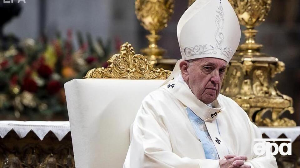 Папа римский молится о мире на фоне конфликта между Ираном и США