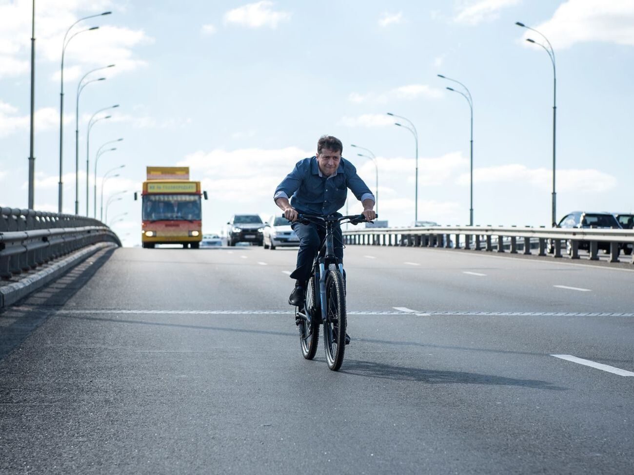 Бекешкина: Зеленский, как Голобородько, приказывает, чтобы снизили цены на бензин, тарифы