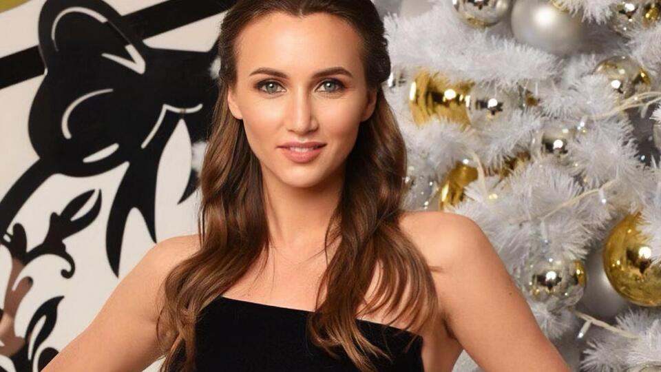 Різатдінова із сином відвідали дитяче шоу