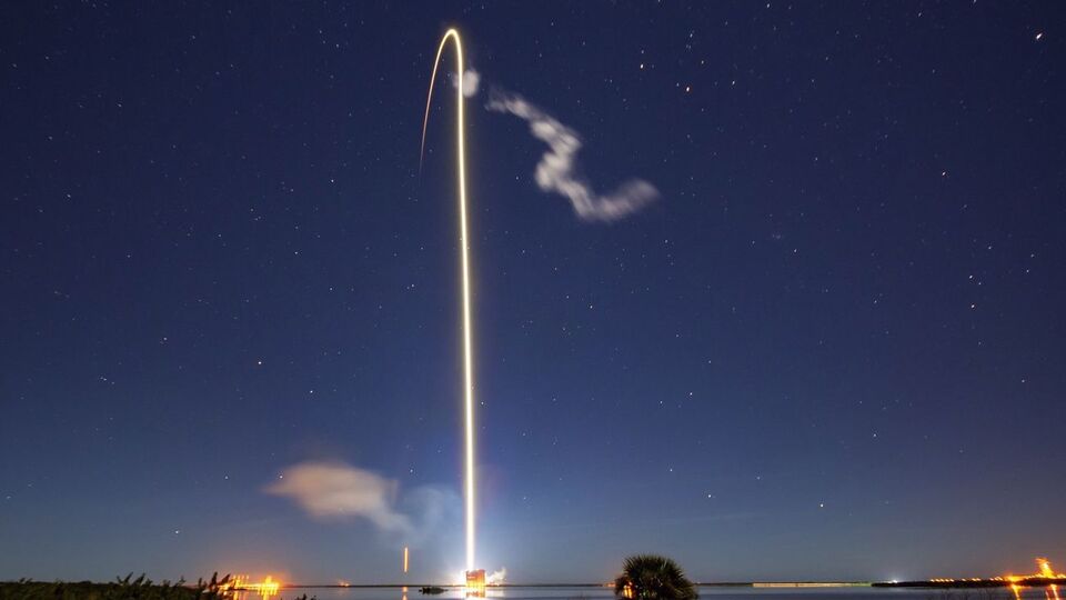 Ракету запустили с 40-го стартового комплекса на космодроме NASA на мысе Канаверал в штате Флорида