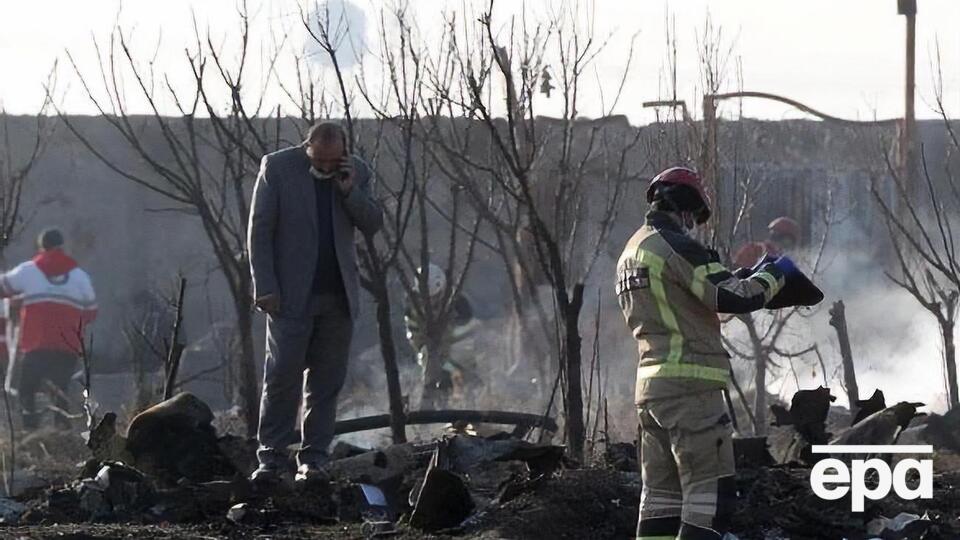 В результате катастрофы погибло 167 пассажиров и девять членов экипажа