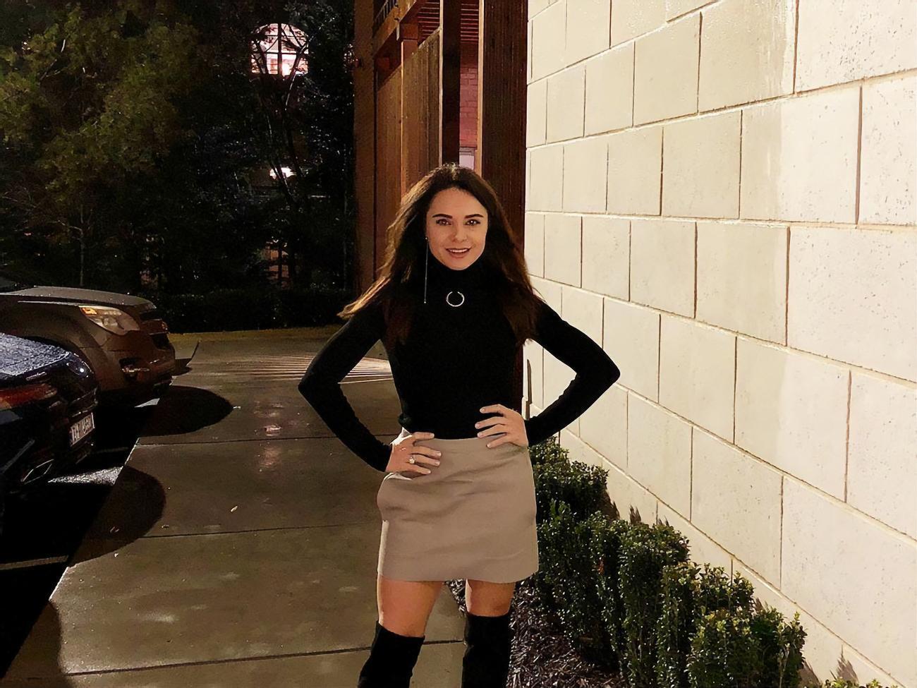 Подкопаева:&nbsp;Для мира ты всего лишь один человек, а для кого-то одного ты целый мир!