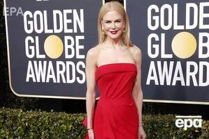 Кидман появилась на церемонии в красном платье