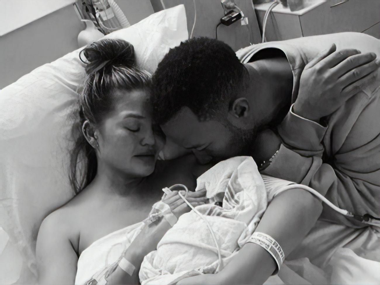 Тейген и Ледженд заранее подобрали имя для своего третьего ребенка