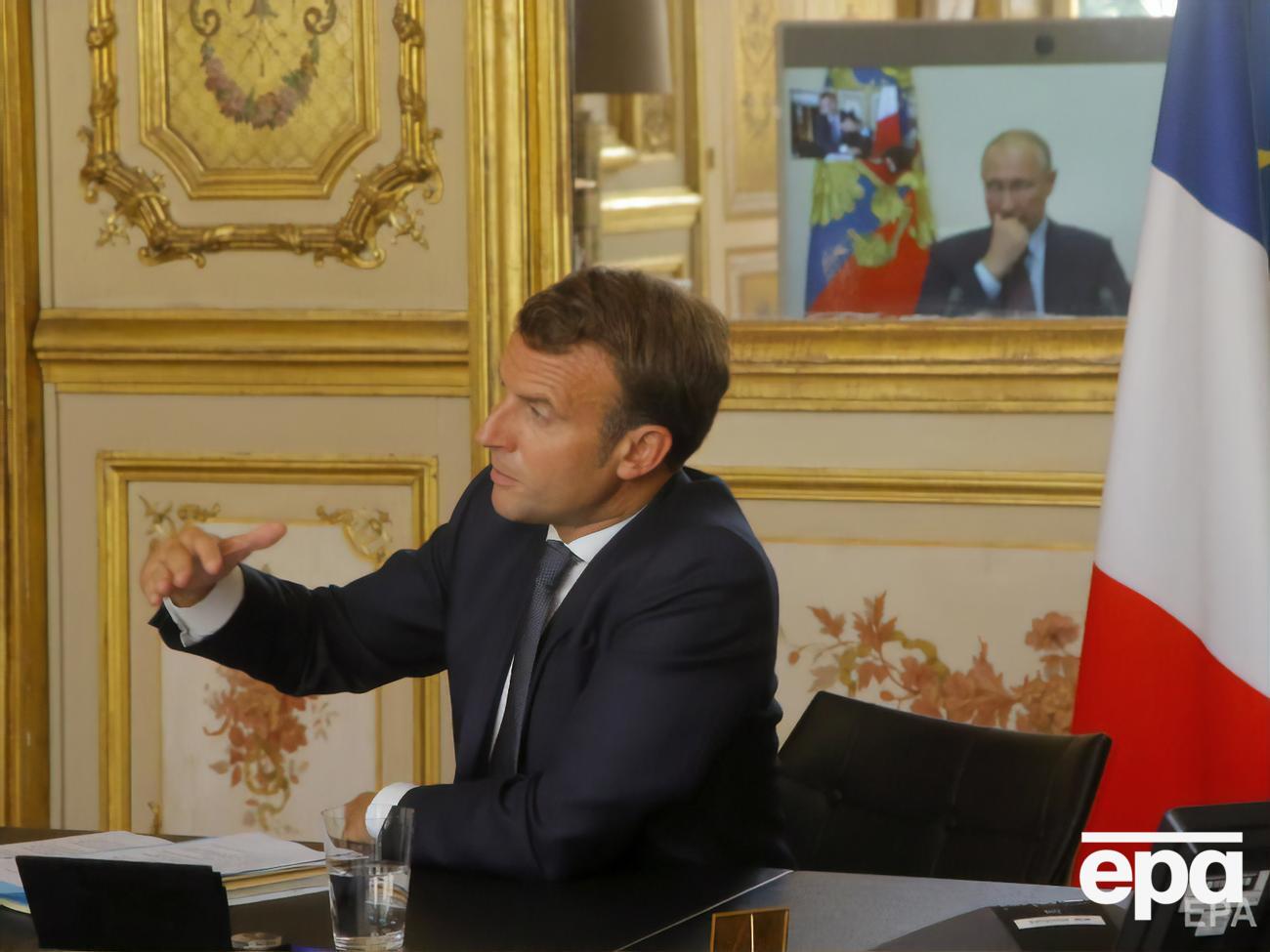 Макрон і Путін обговорили загострення ситуації в Нагірному Карабаху
