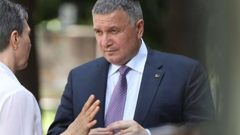По словам Авакова, Маркив держится хорошо