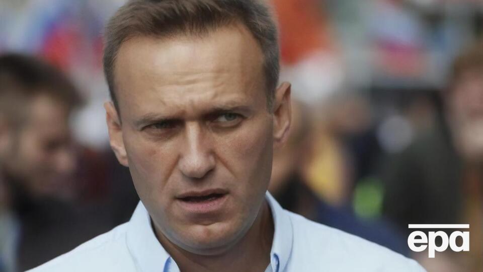 Навальний вважає, що за його отруєнням стоїть безпосередньо Путін