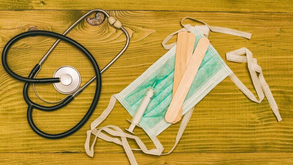 На тлі коронавірусу випадків захворювання на грип може побільшати, попереджали в МОЗ