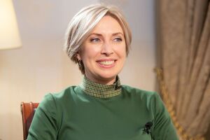 Верещук: На рейтинг Зеленського навалилися прилипали, які самі собою нічого не являють