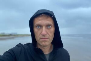 Навальний був у комі 18 днів