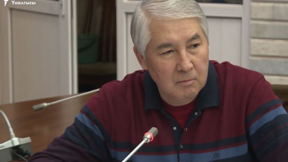 Абдылдаев стал спикером парламента 6 октября
