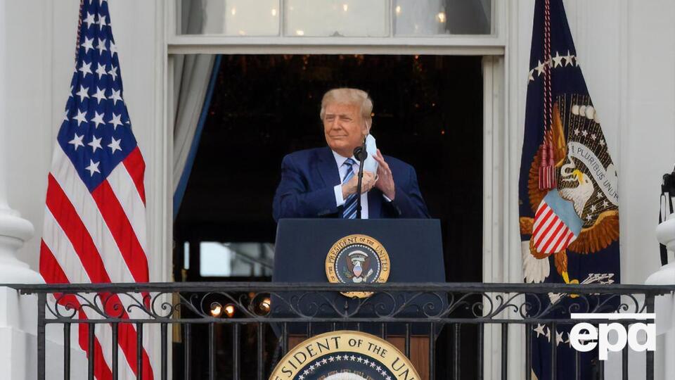 Трамп 2 октября получил положительный результат теста на коронавирус, 7-го его врач заявил о появлении у президента антител к вирусу