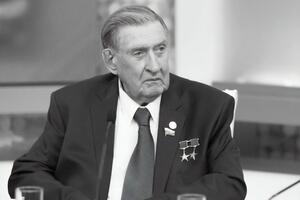 Долгих был самым пожилым сенатором в России