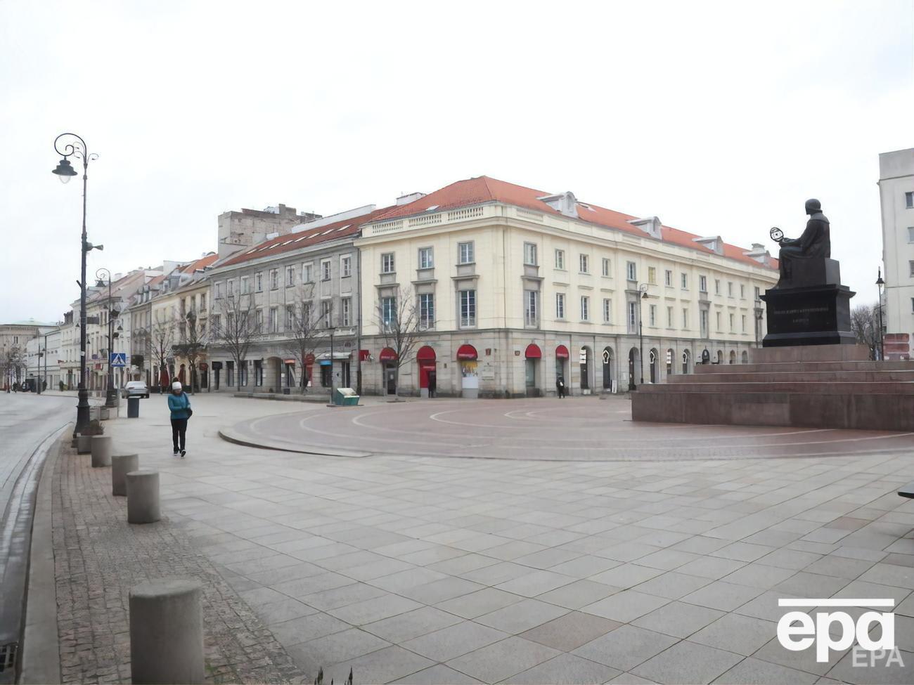 В Польше пожилым людям не рекомендуют выходить из дому рано утром и после полудня