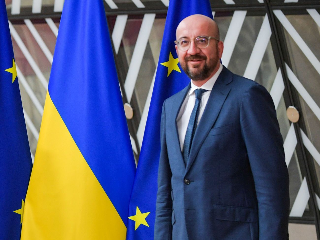 Мишель: Призываю стороны соблюдать режим прекращения огня