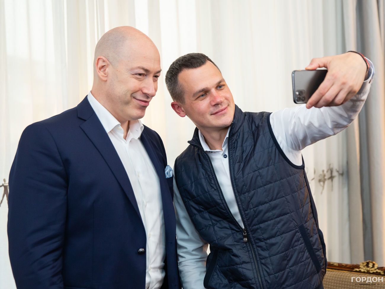 Гордон записал интервью с Кучером 8 октября в Киеве