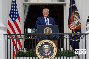 Трамп впервые после заражения коронавирусом появился на публике 10 октября