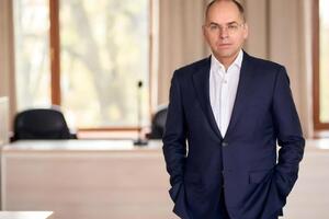 Степанов: За період пандемії на коронавірус захворіло понад 16 тис. дітей