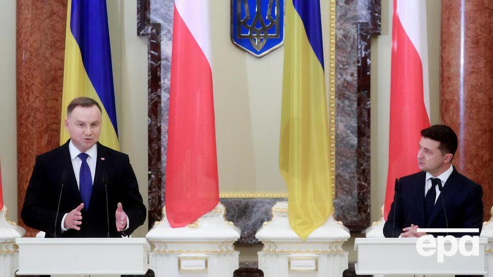 Дуда запевнив Зеленського, що Польща стоїть пліч-о-пліч з Україною щодо питання територіальної цілісності