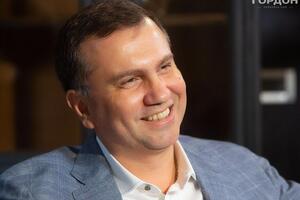 Судья Сергей Вовк удовлетворил жалобу адвоката судьи Павла Вовка (на фото)