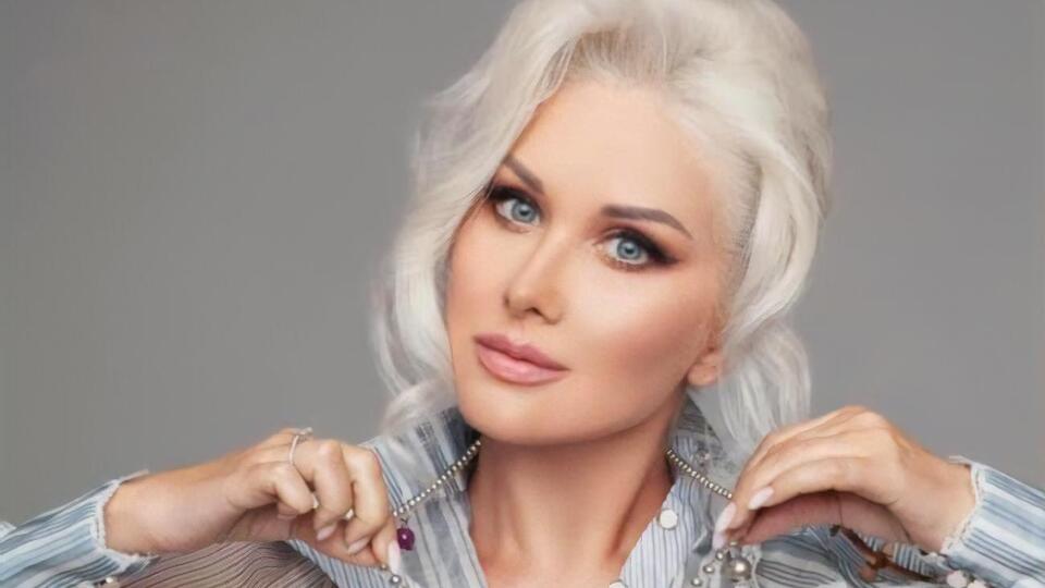 Бужинська: Сиджу і думаю, навіщо всі "лізуть" у політику?!