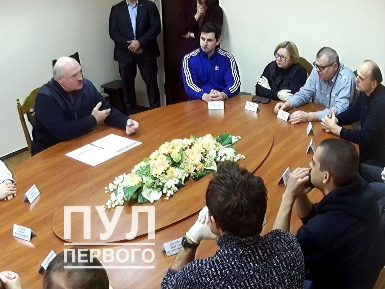 Тихановського на зустріч із Лукашенком у Мінську привезли із СІЗО міста Жодіно