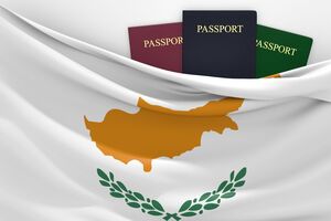 Програму видавання паспортів зупинять 1 листопада