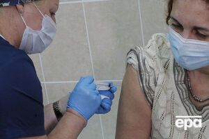В России уже прививают людей от коронавируса