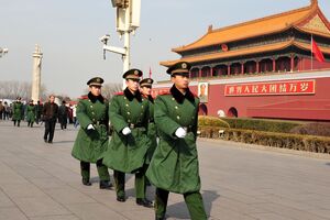 В подразделения вооруженных сил Китая входит более 2 млн человек