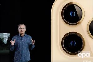 Фото с изображением платья от украинского бренда было использовано во время сравнения возможностей камер iPhone 12 и iPhone 12 Pro