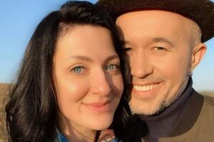 13 жовтня Бабкін повідомив, що у його дружини зловмисники вкрали сторінку в Instagram