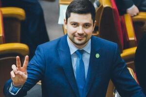 Качура: Сейчас осталось дело за малым, дело за голосованием. Пока что я вижу единственный правильный вариант – это принятие соответствующего закона в стенах парламента