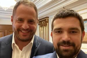 СМИ сообщили о конфликте Трофимова и Ермака