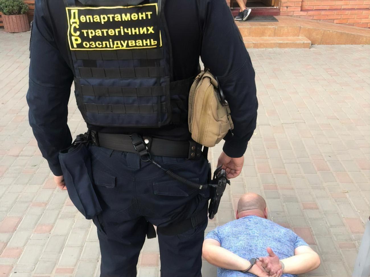 Полиция задержала местного жителя и члена избирательной комиссии