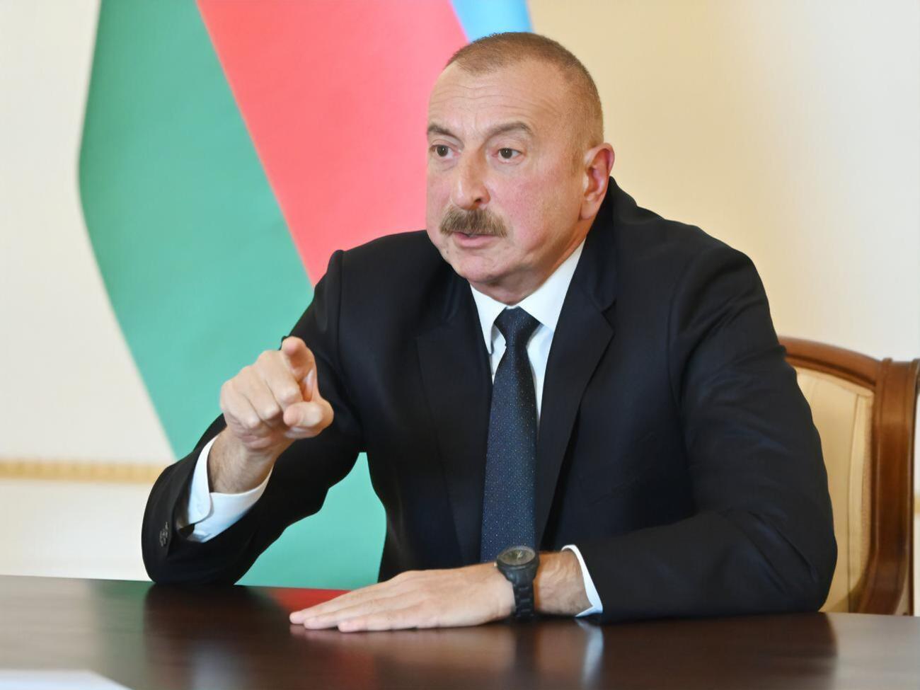Алиев: Наши военнослужащие бьются и погибают на азербайджанской земле