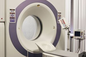 Сазонов стверджує, що вибір компанії, яка отримає 15 млн за томографи, "очевидно, дуже дивний"