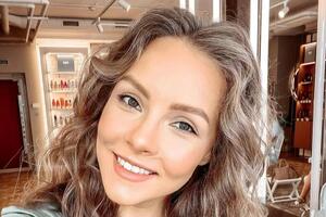 Шоптенко вийшла заміж за Дікусара 2013 року, а 2016-го їхній шлюб розпався