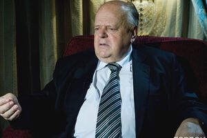 Шушкевич: Лукашенко прихватил власть на всех этажах