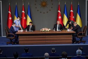 Документи підписували українські та турецькі чиновники