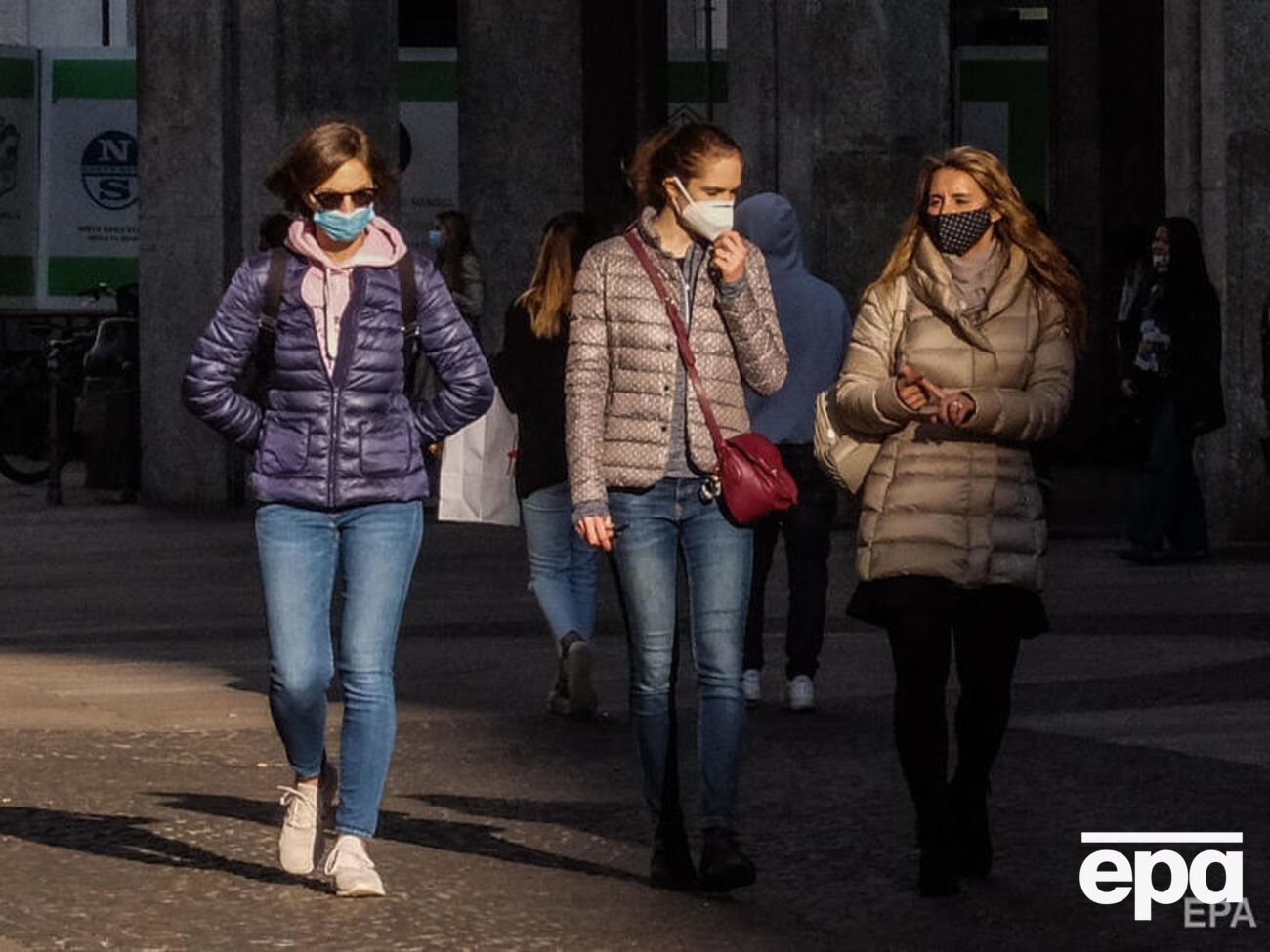 У світі 1 млн 103 тис. осіб померли від COVID-19