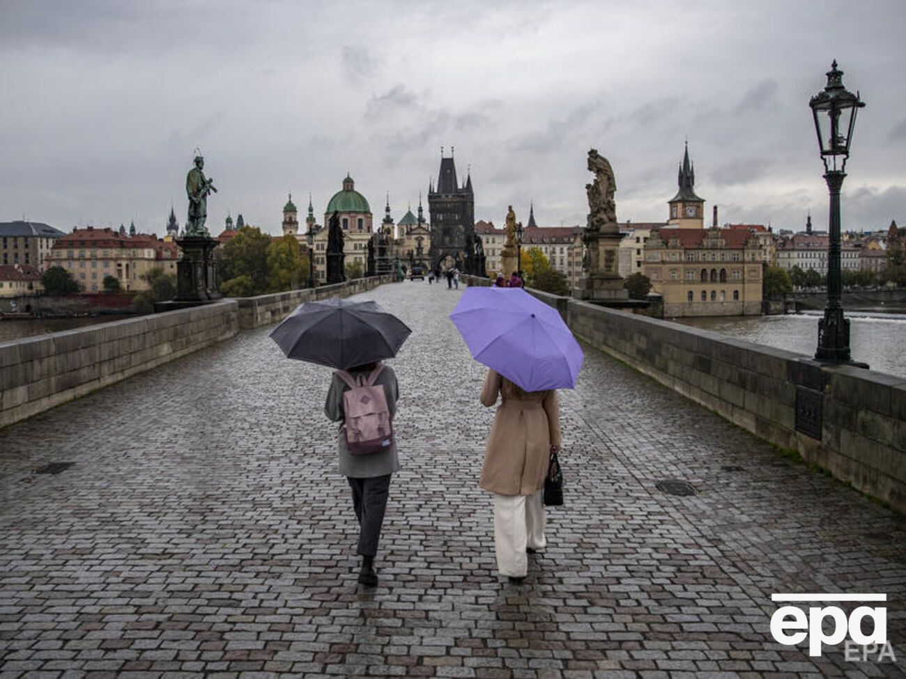 У Чехії третю добу поспіль фіксують рекордну кількість нових хворих