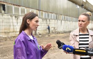 Лідерка жіночого руху Ірина Суслова розповіла, що через скарги ботів Facebook видалив викривальне відео зі спорткомплексу, де влада хоче розмістити хворих на COVID-19