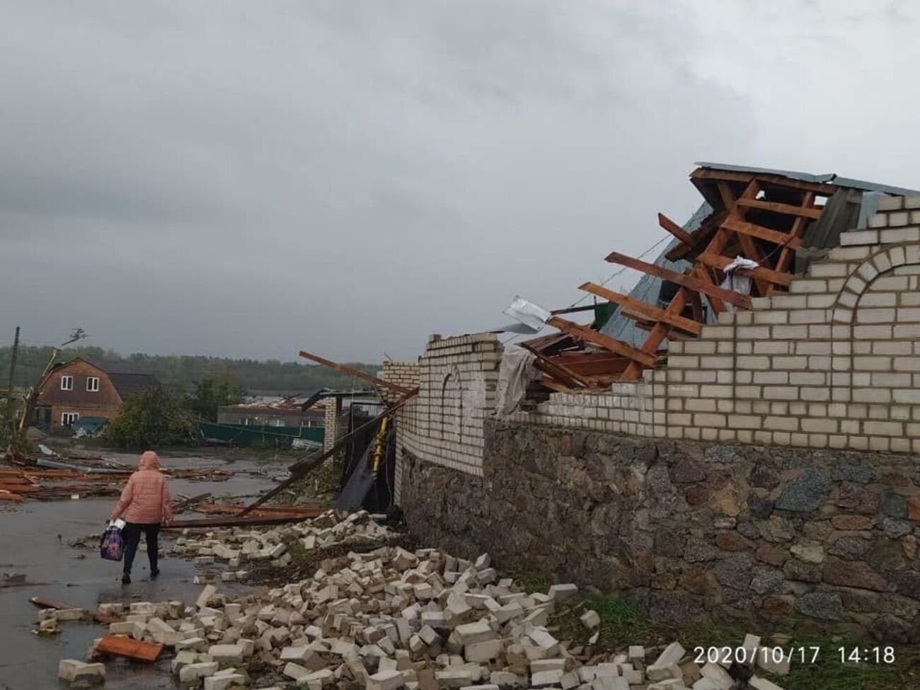 Буря разрушила частные дома в Кропивницком